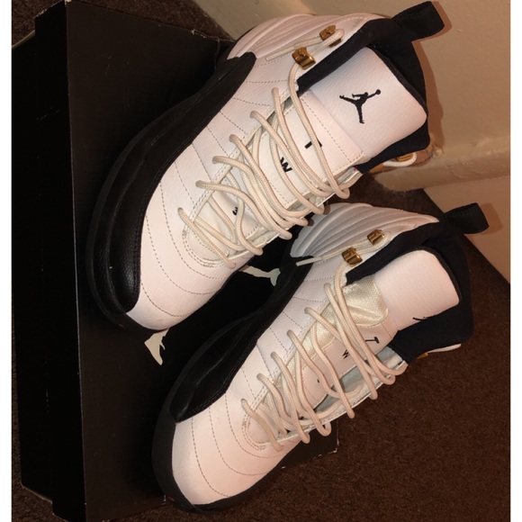 Jordan Shoes - Jordan retro 12 GS size 6Y (Ladies 7.5)